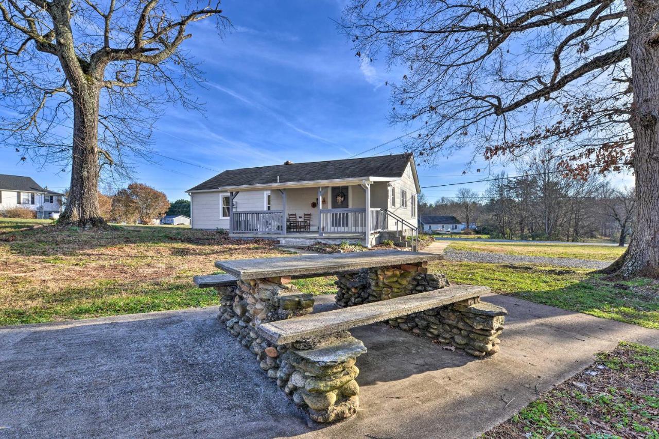 Six Waterpots Cottage II In Blue Ridge Mountains Lenoir Exterior foto